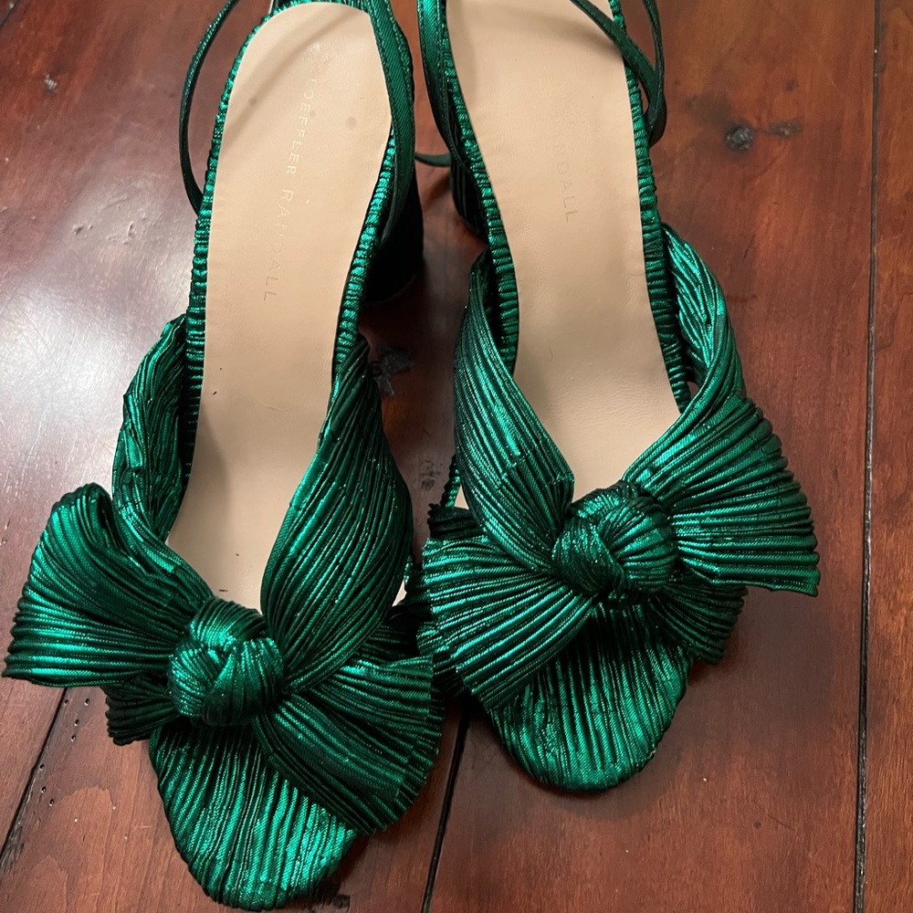 Camellia Bow Heel Emerald